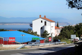 Apartments with a parking space Selce, Crikvenica - 5477